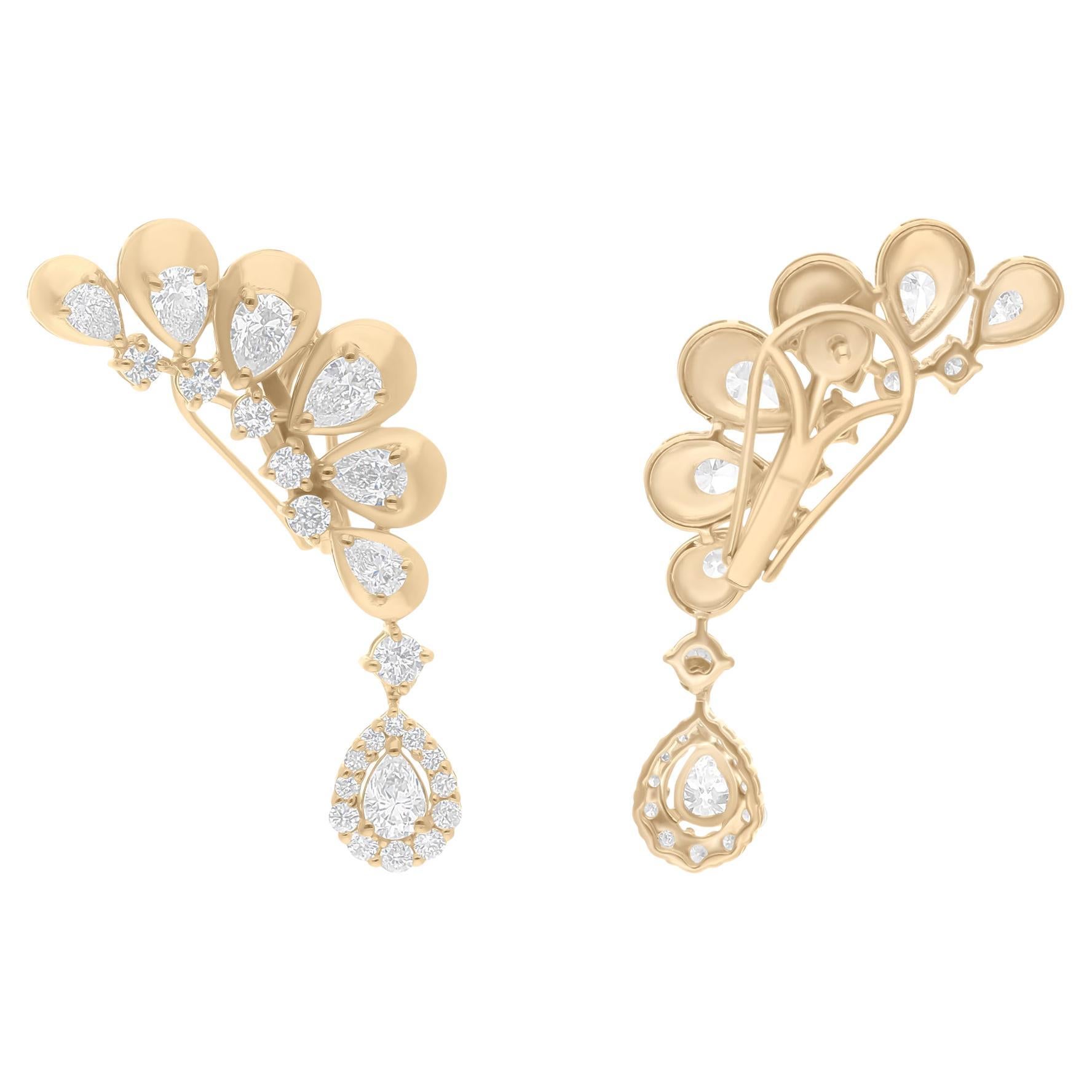 Boucles d
oreilles manchette en or jaune 14 carats avec diamants ronds taille poire de 2,6 carats SI/H