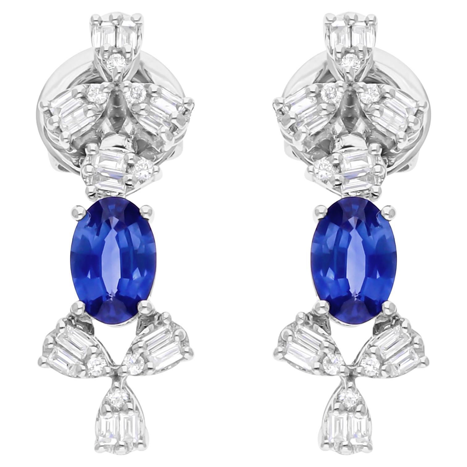 Pendants d
oreilles en or blanc 18 carats avec saphirs bleus et diamants baguettes SI/H