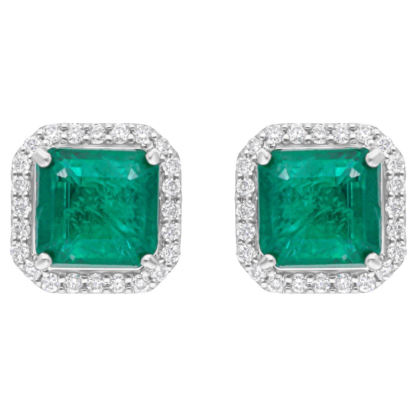 Real Zambian Emerald Gemstone Earrings SI/H Diamond 18 Karat White Gold Jewelry