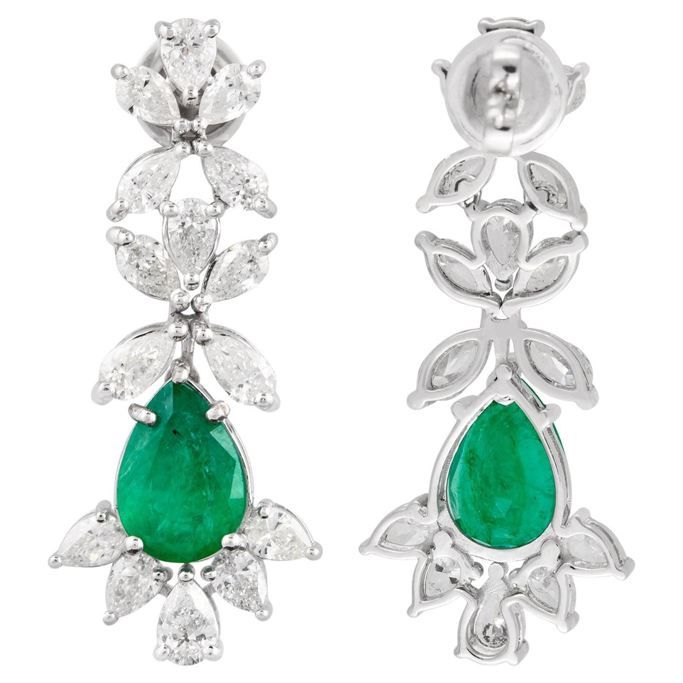 Orecchini pendenti con gemma di smeraldo naturale pera Diamante pera Oro bianco 14 carati