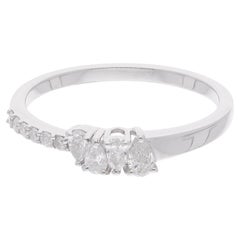 0,32 Carati SI Chiarezza HI Colore Anello con diamante a forma di pera Oro bianco 18 carati