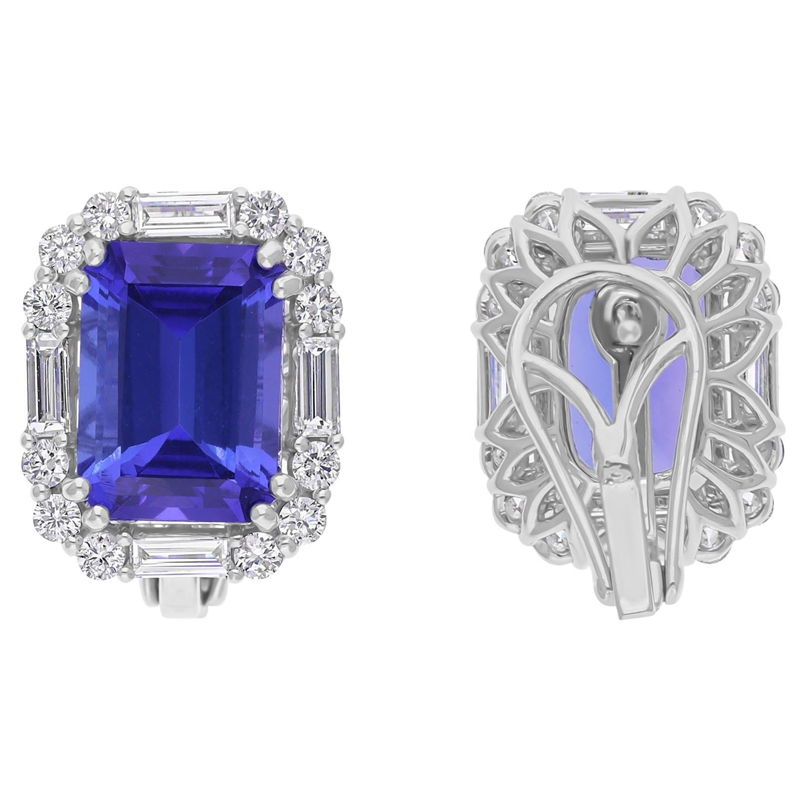 Boucles d
oreilles en or blanc 18 carats avec tanzanite de 7,82 carats et diamants de 1,35 carat SI/H