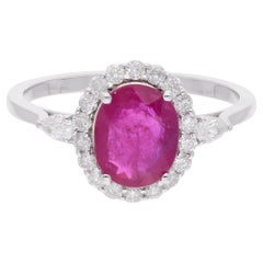 Anello di rubino naturale ovale con diamante Gioielli fatti a mano in oro bianco 18 carati