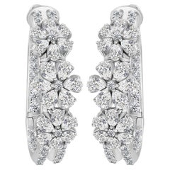 Boucles d'oreilles créoles « Triple Flower » en diamants naturels de 2,16 carats, en or blanc 18 carats