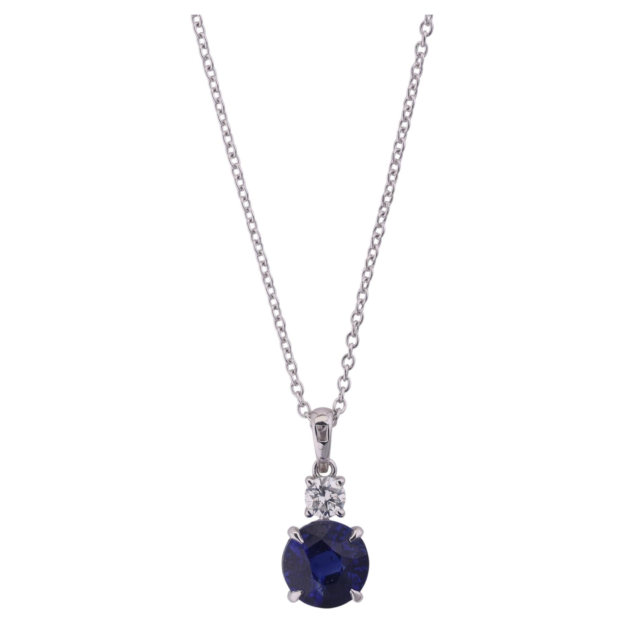 Collar con colgante de zafiro azul y diamantes, joya de oro blanco de 18 quilates en venta