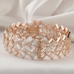 Natural 6.1 Carat SI Clarity GH Color Diamond Bangle Bracelet 18 Karat Rose Gold