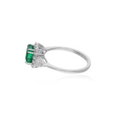 1.35 Carat Zambian Emerald Cocktail Ring 0.61 Ct Diamond 18 Karat White Gold