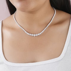 Natural Graduated Round Diamond Riviere Necklace, 18.65 Carats, 18K White Gold