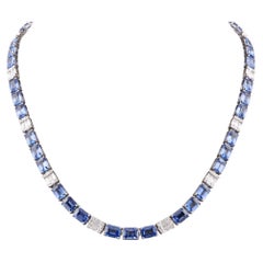 Collana con zaffiro blu, diamante SI/H, oro bianco 18 carati