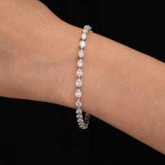 Pulsera con diamante natural en forma de pera de 7,07 quilates, SI/H, en oro blanco de 18 quilates