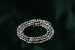35.85 Carat SI Clarity GH Color Diamond Necklace 18 Karat White Gold