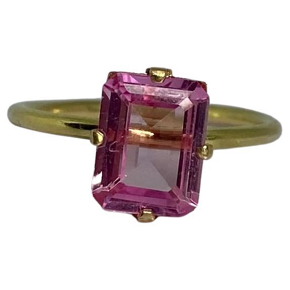18 Carat Gold Ring with Roses De France, pink For Sale