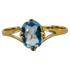 Ring 14k yellow gold with oval aquamarine 0.50 carat