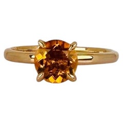 Vintage 14K Yellow Gold Round Citrine Solitaire Ring