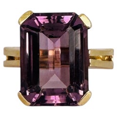 14K Yellow Gold 5 Carat Emerald Cut Amethyst Solitaire Ring ca 1980