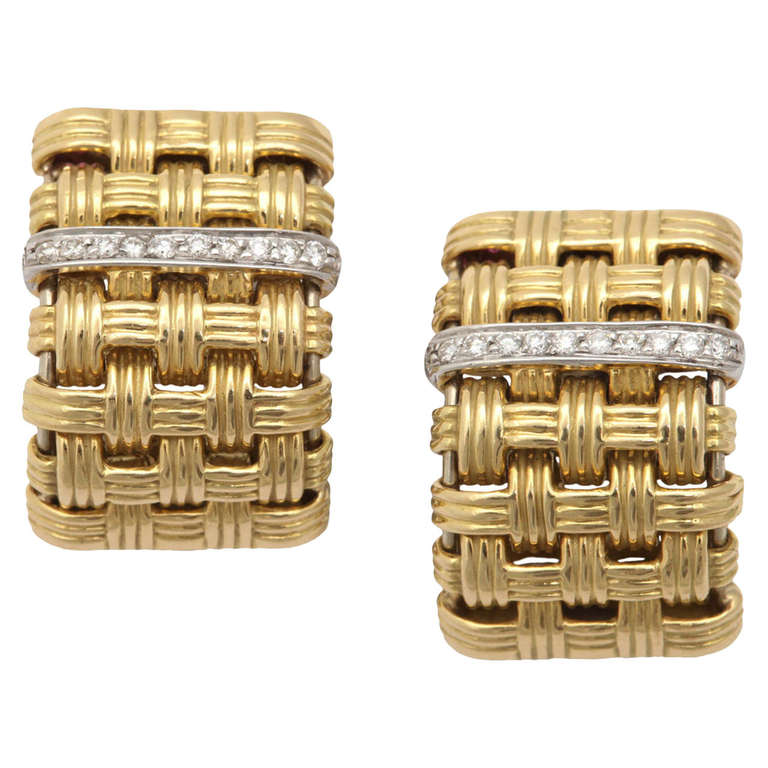 Roberto Coin Appassionata Diamond Gold Earrings