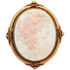 Antique Victorian Angel Skin Cameo Gold Brooch