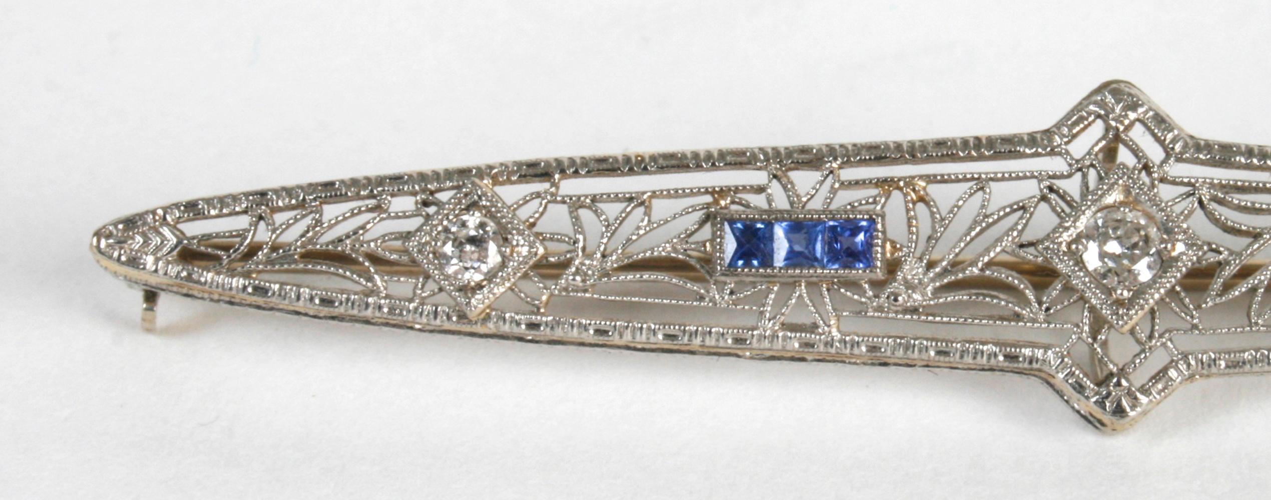 Art Deco Diamond, Sapphire, and 14 Karat White Gold Bar Pin, Brooch  In Good Condition In valatie, NY