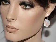 Mother of Pearl 0.47 Carats Diamond Gold Dangle Earrings