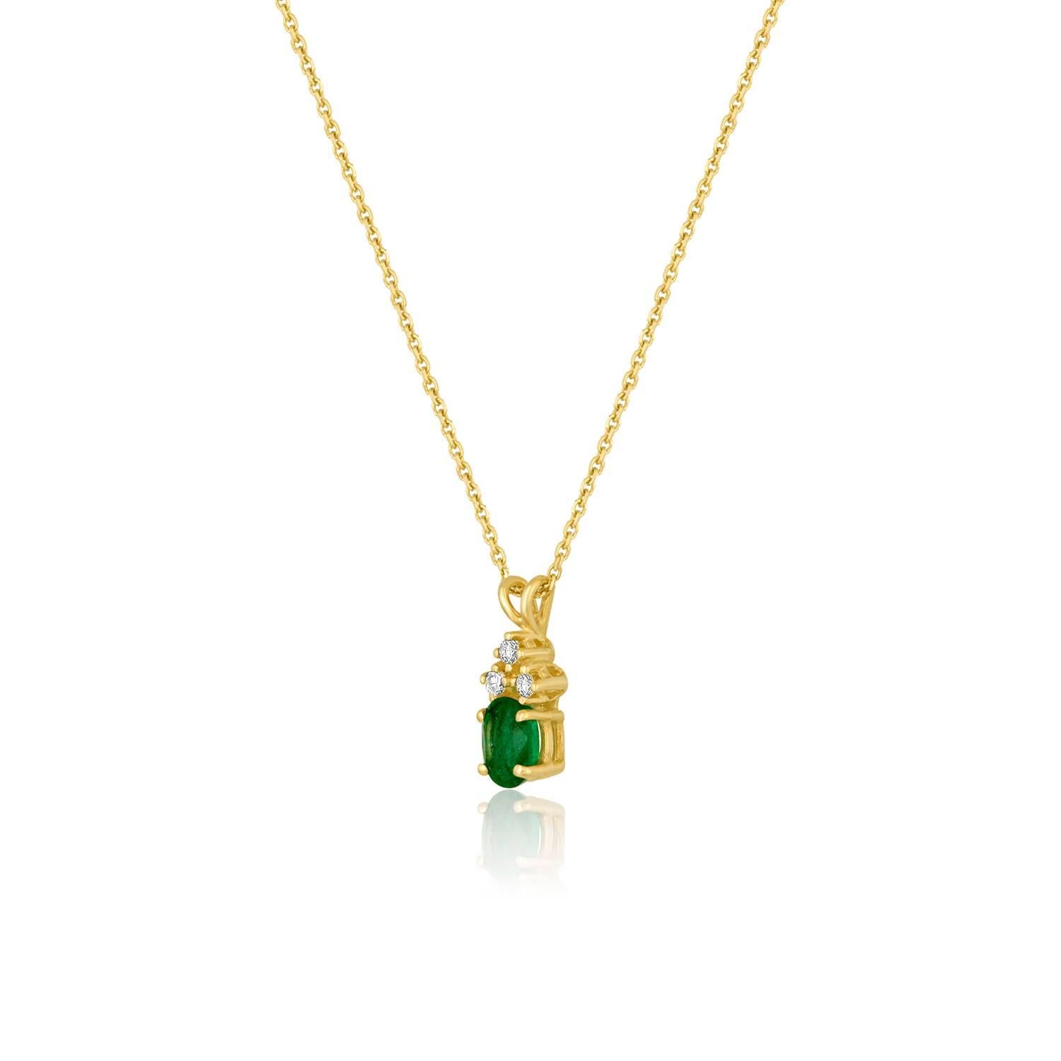 Emerald & Diamond Pendant On The Chain Necklace.
The necklace is 14K Yellow Gold.
There are 0.12 Carats in Diamonds G SI
Natural 1.00 Carat Oval Emerald Eye Visible Inclusions.
The pendant measure 10/16