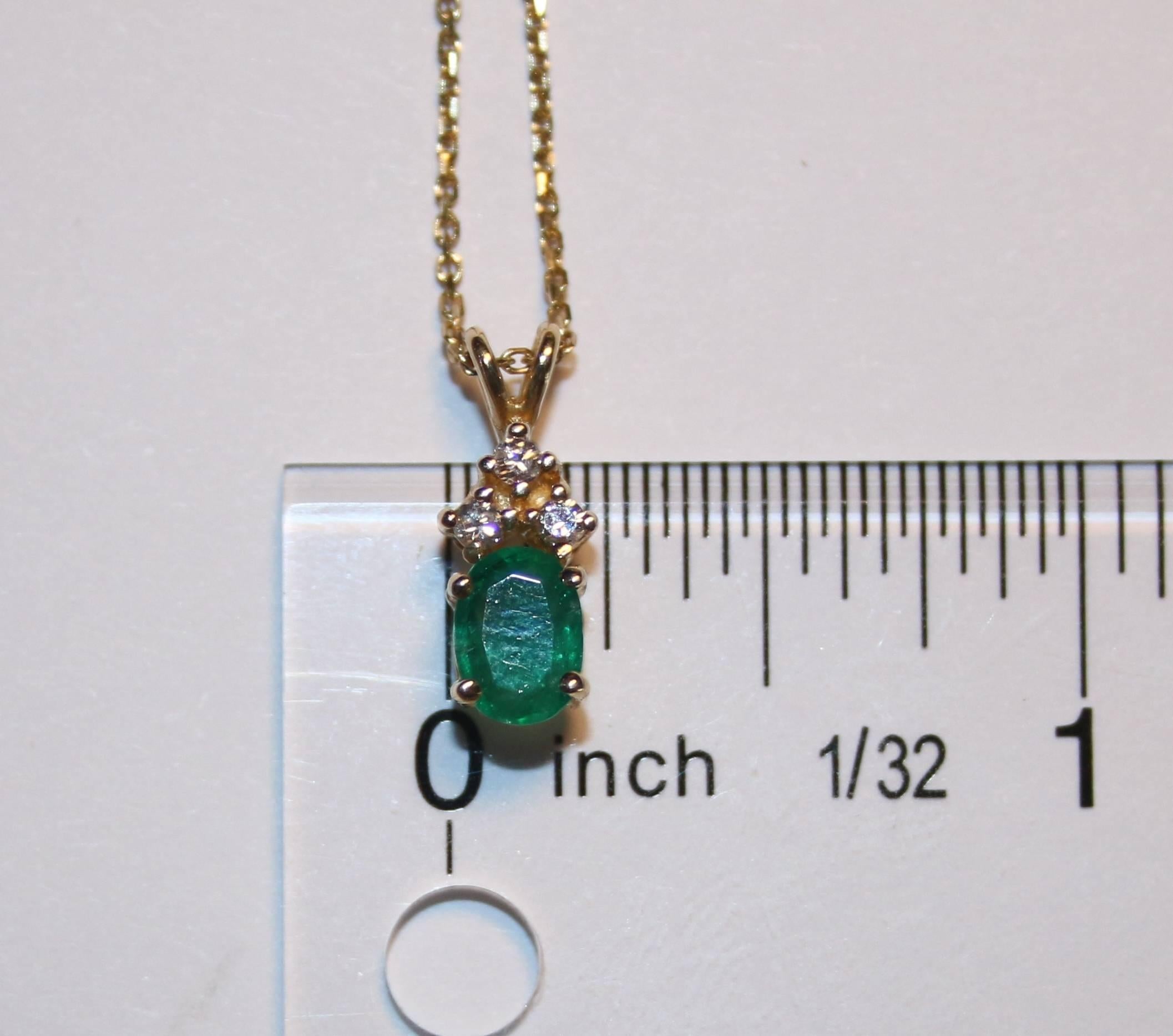 Women's Emerald And Diamond Gold Drop Pendant Necklace