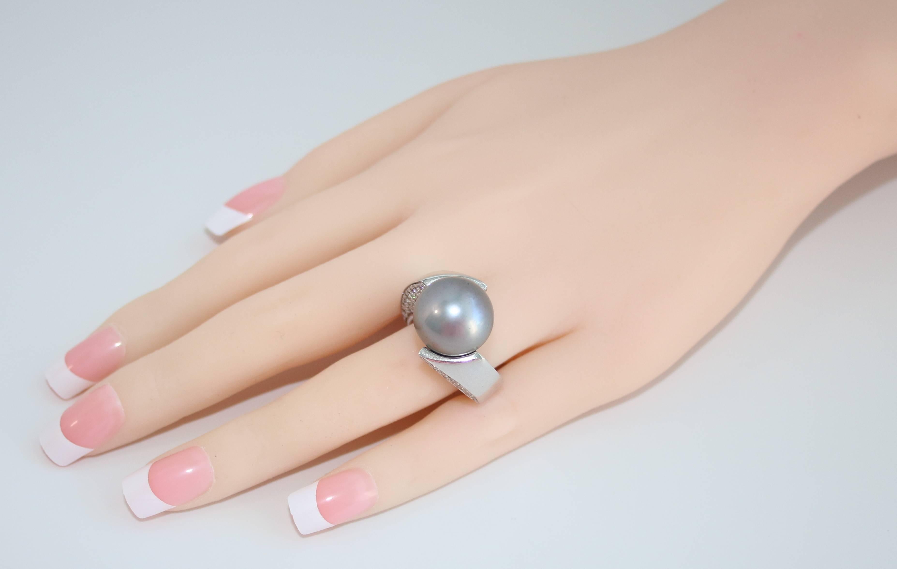 Bague en or 15 mm avec perle grise des mers du Sud et diamants de 3,50 carats Pour femmes en vente