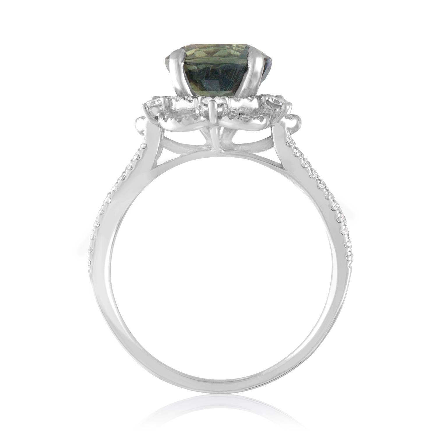 Contemporary Certified No Heat 3.08 Carat Bluish Green Sapphire Diamond Gold Ring