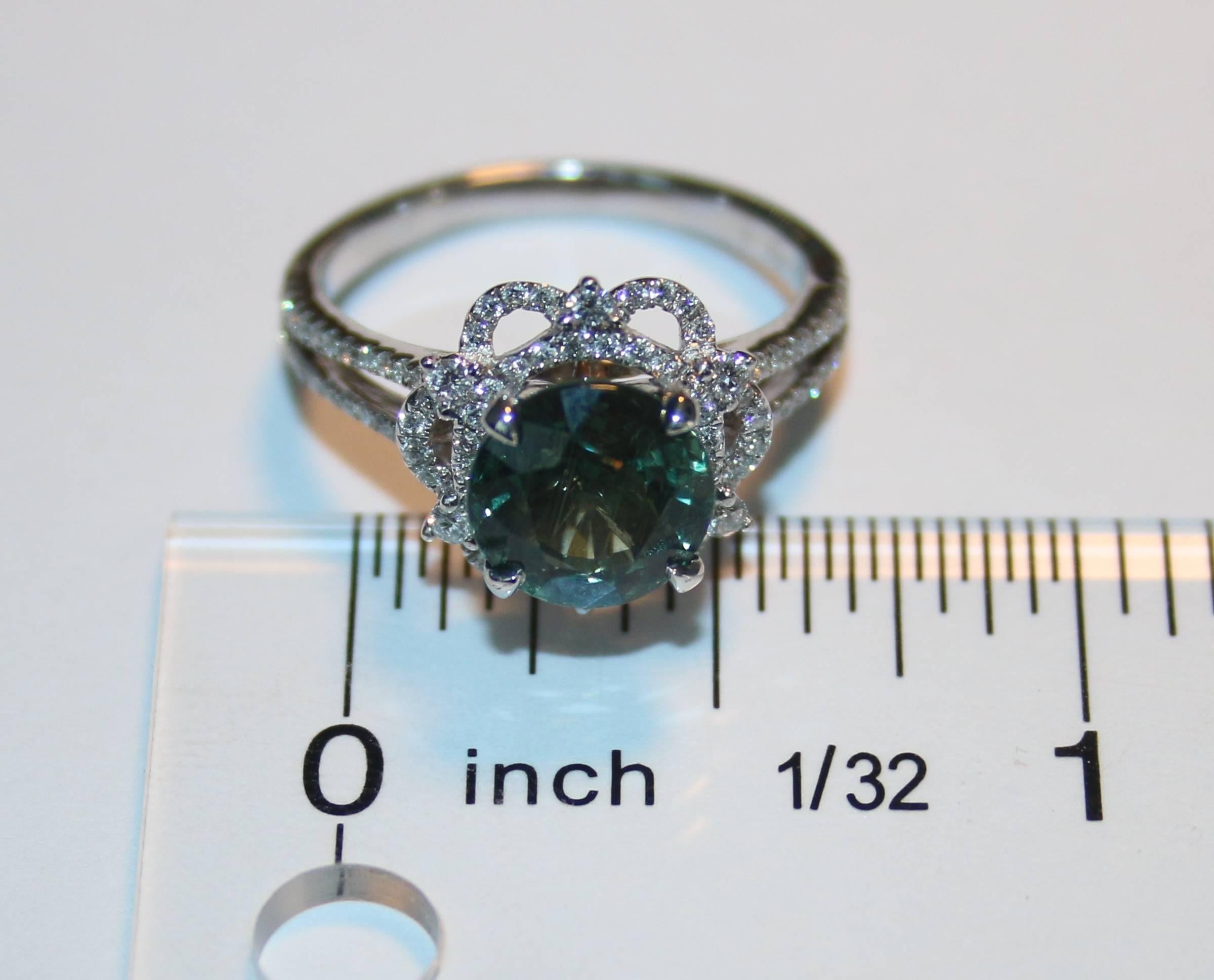 Certified No Heat 3.08 Carat Bluish Green Sapphire Diamond Gold Ring In New Condition In New York, NY