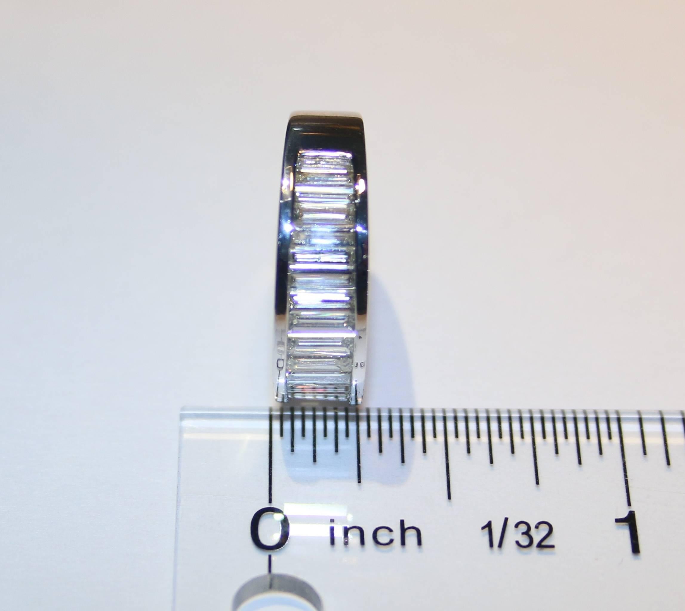 2.00 Carat Diamond Baguette Half Band Gold Ring In New Condition For Sale In New York, NY