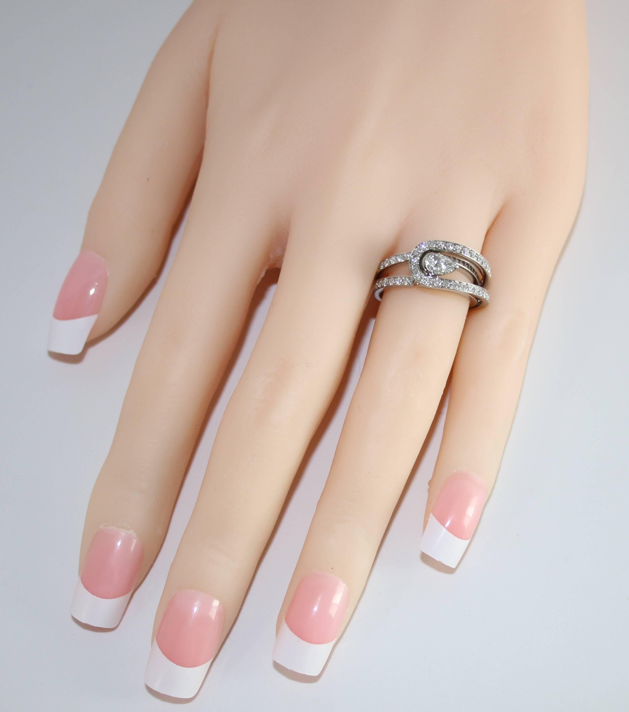 Contemporary Fred of Paris GIA Certified 0.30 Carat D VVS1 Diamond Platinum Lovelight Ring For Sale