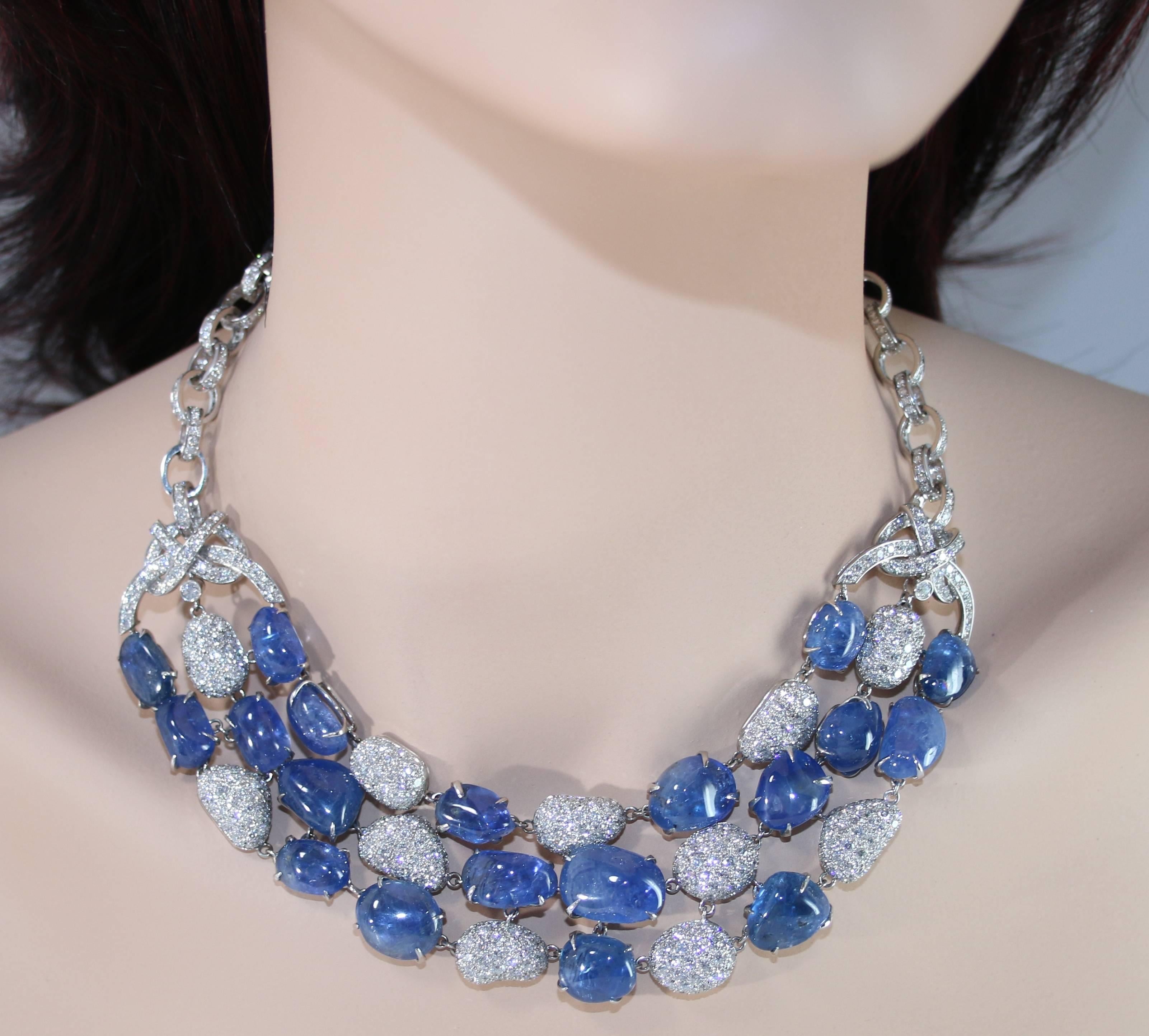 Italian 180.00 Carat Sapphire and Diamond Gold Necklace In Excellent Condition In New York, NY