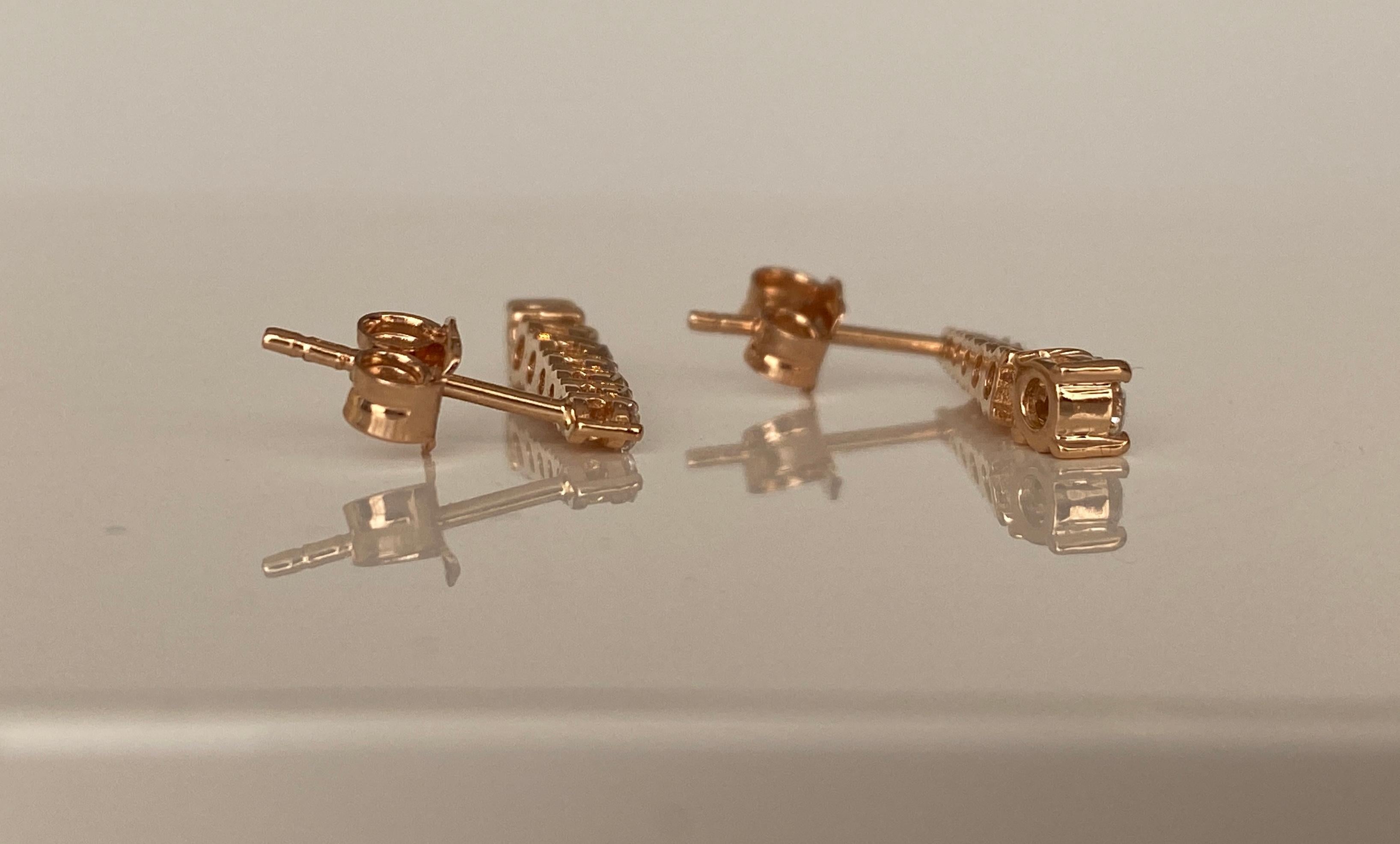 Orecchini pendenti in oro rosa 18 kt con diamanti in vendita 8