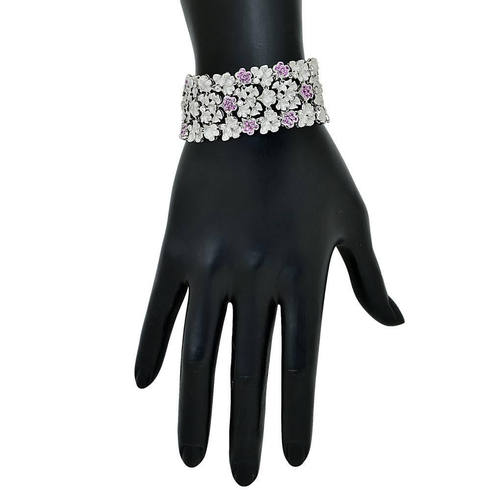 Modern Carrera y Carrera Diamond Pink Sapphire Floral Link White Gold Bracelet