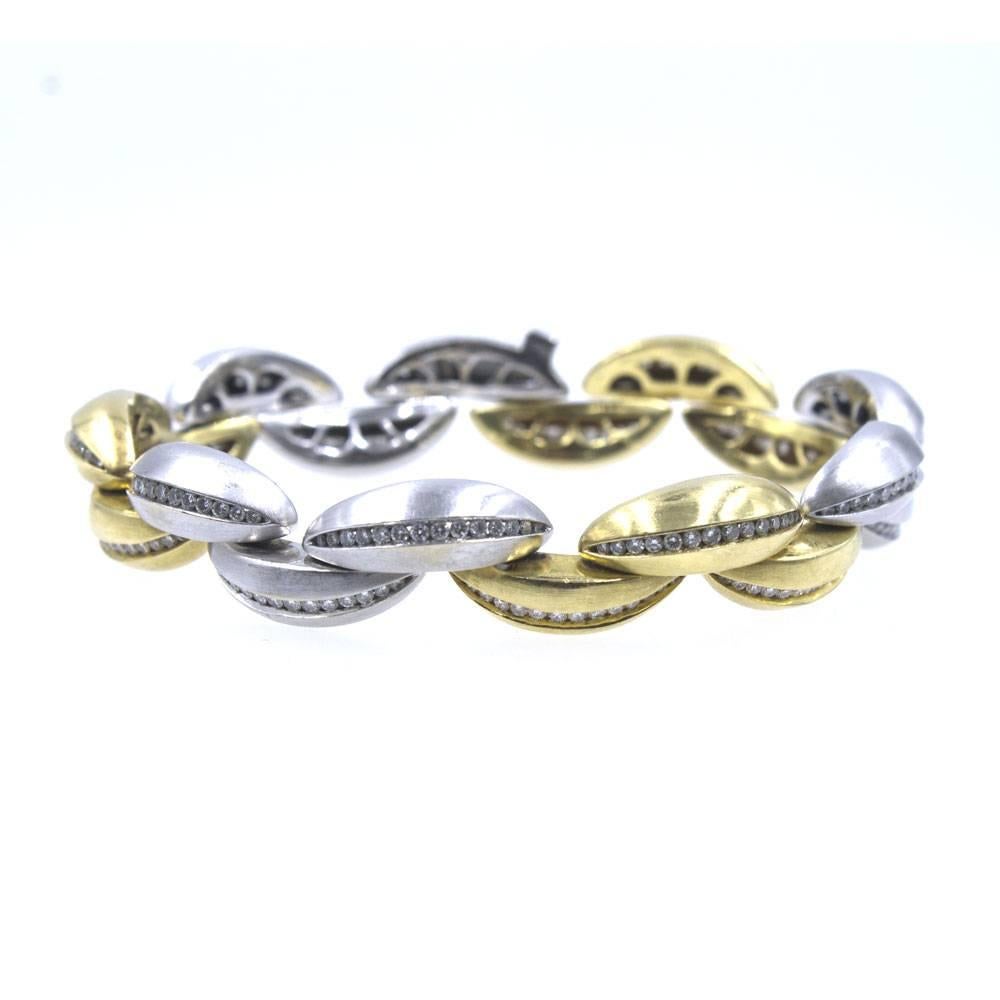 Modern Tiffany & Co. Diamond Two-Tone Satin Finish 18 Karat Gold Link Bracelet