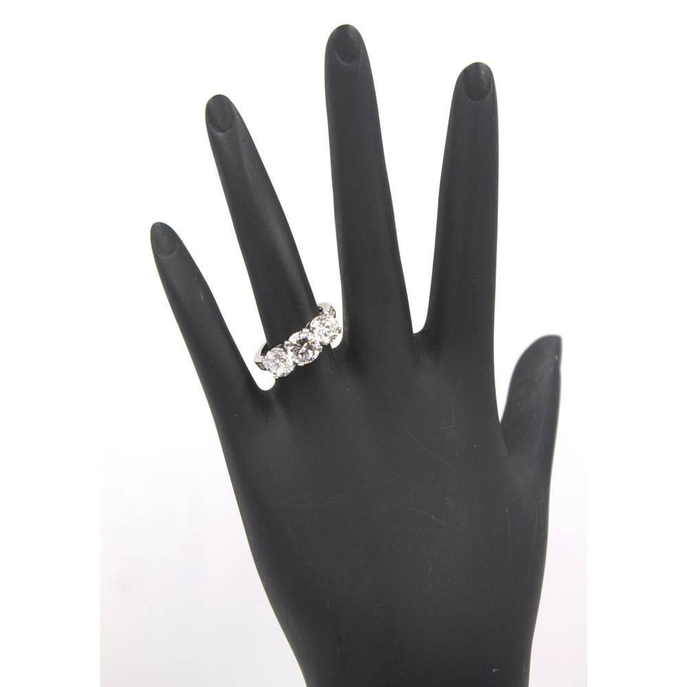 Modern Tiffany & Company 2.77 Carat Three-Stone Diamond Platinum Ring
