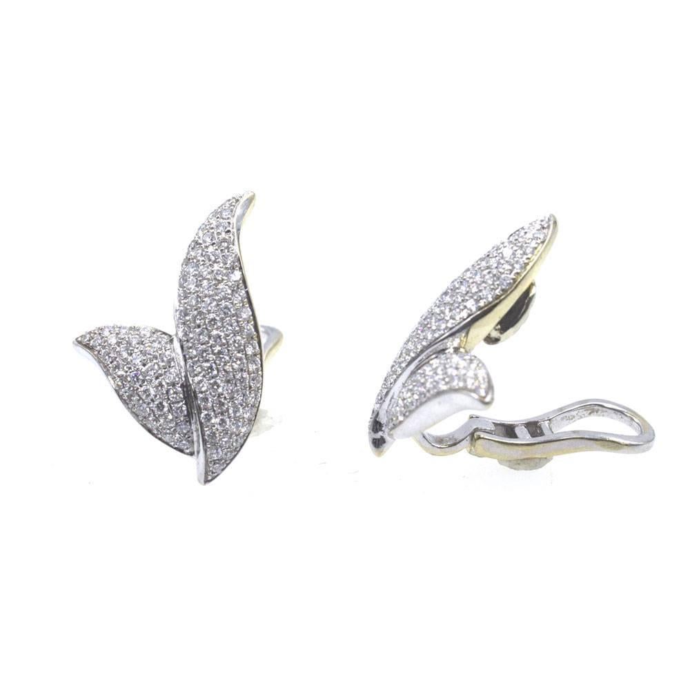 Modern Diamond 18 Karat White Gold Leaf Motif Ear Clips