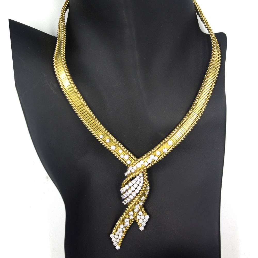 French Twist Diamond 18 Karat Yellow Gold Necklace 1