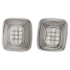 Diamond 18 Karat Coiled White Gold Rectangular Leverback Earrings