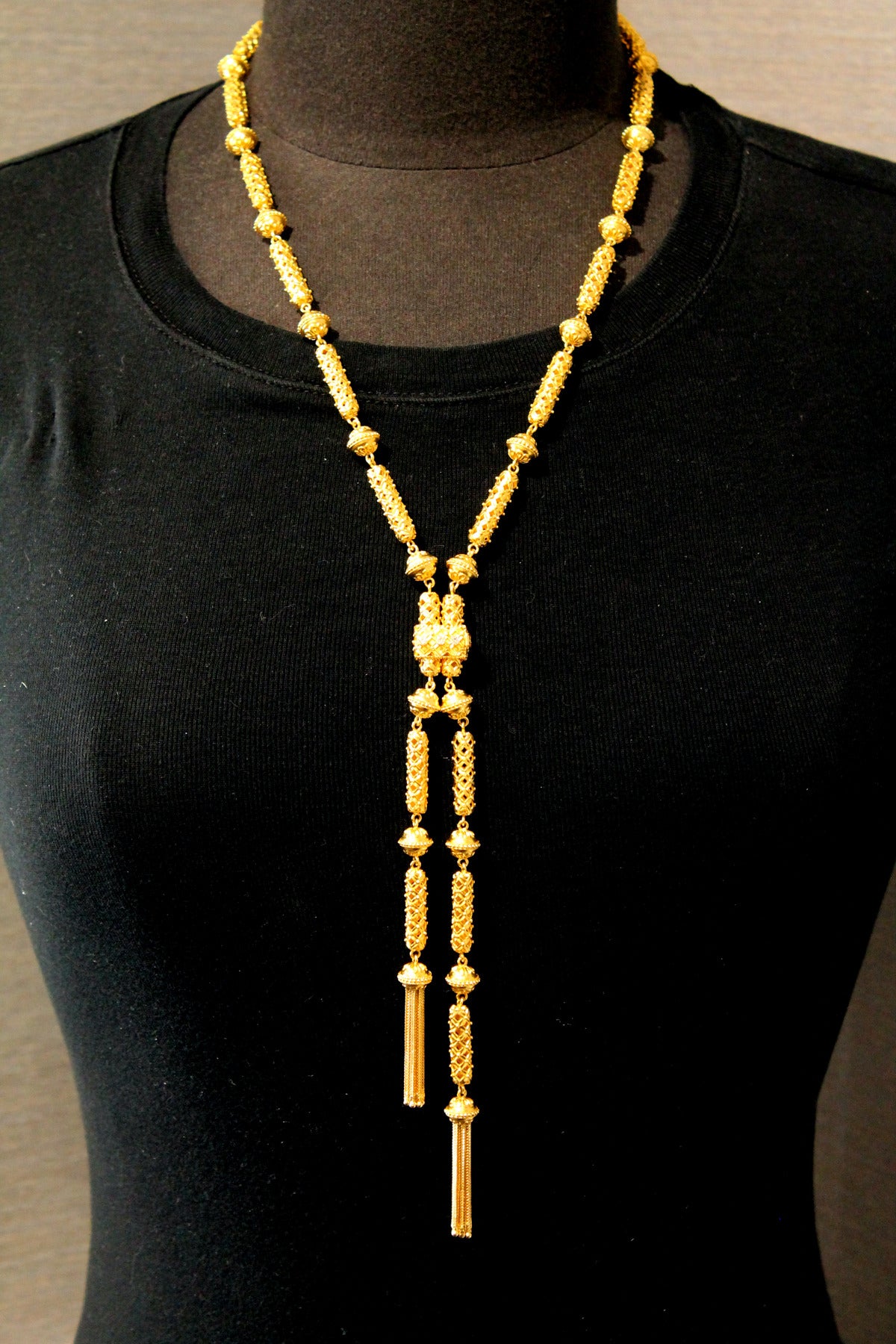 Diamond Gold Lariat Style Necklace with Tassels In Excellent Condition In Boca Raton, FL