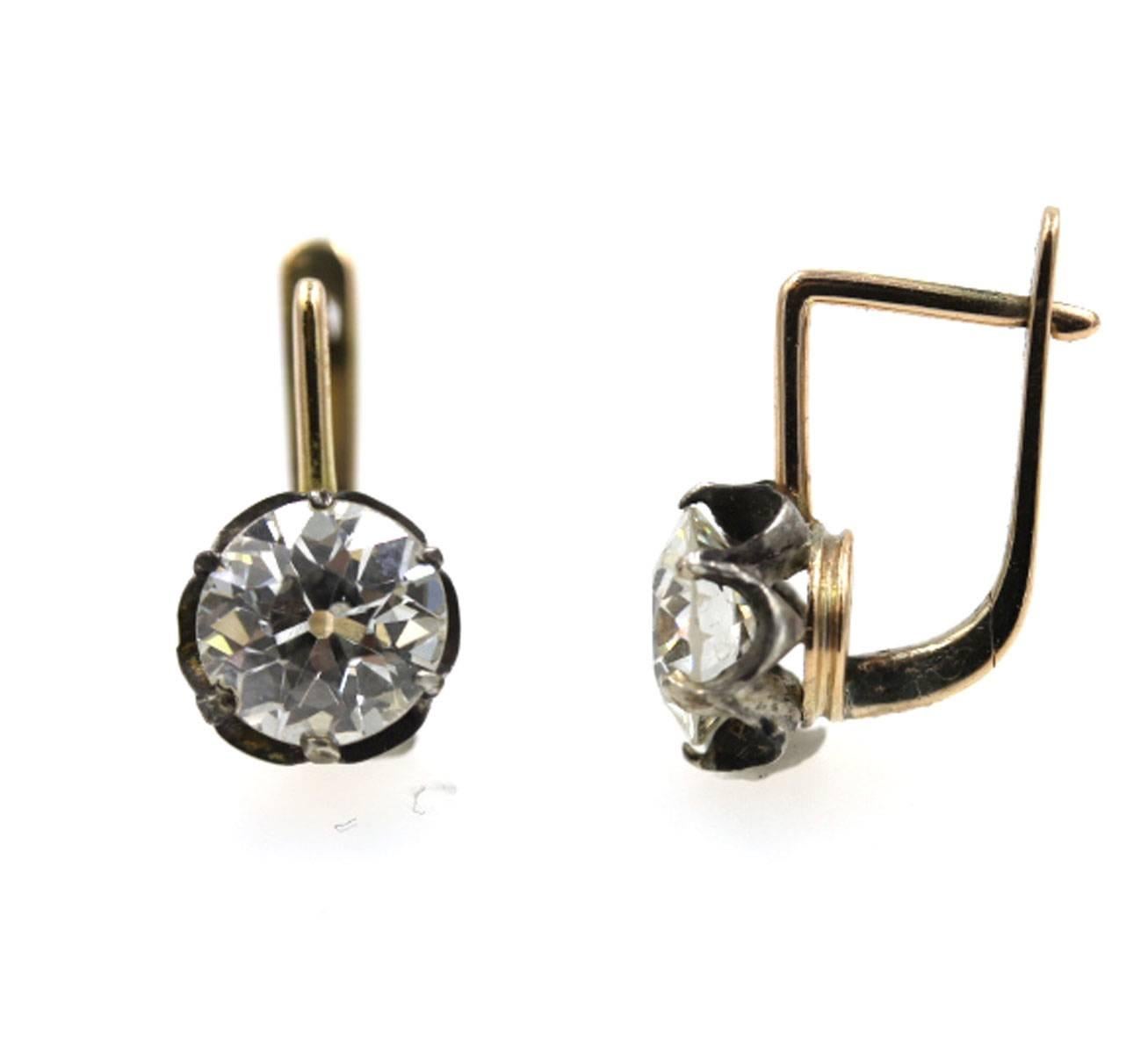 Victorian 3.14 Carats Old European Cut Diamonds Gold Earrings In Good Condition In Boca Raton, FL