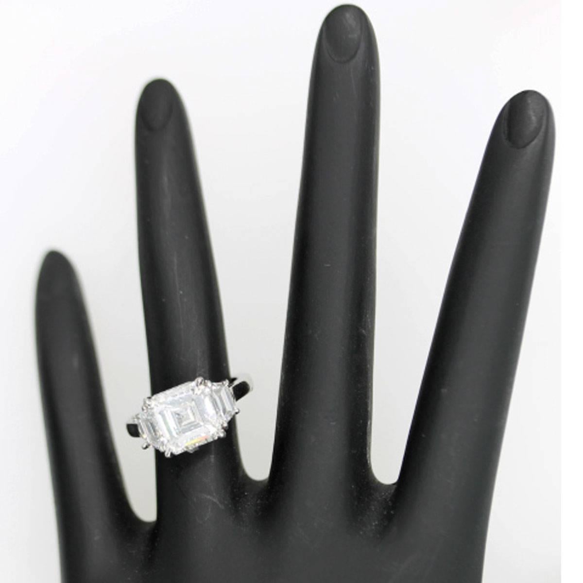 Cartier 3.17 Carat Three Diamond Platinum Engagement Ring  In Excellent Condition In Boca Raton, FL
