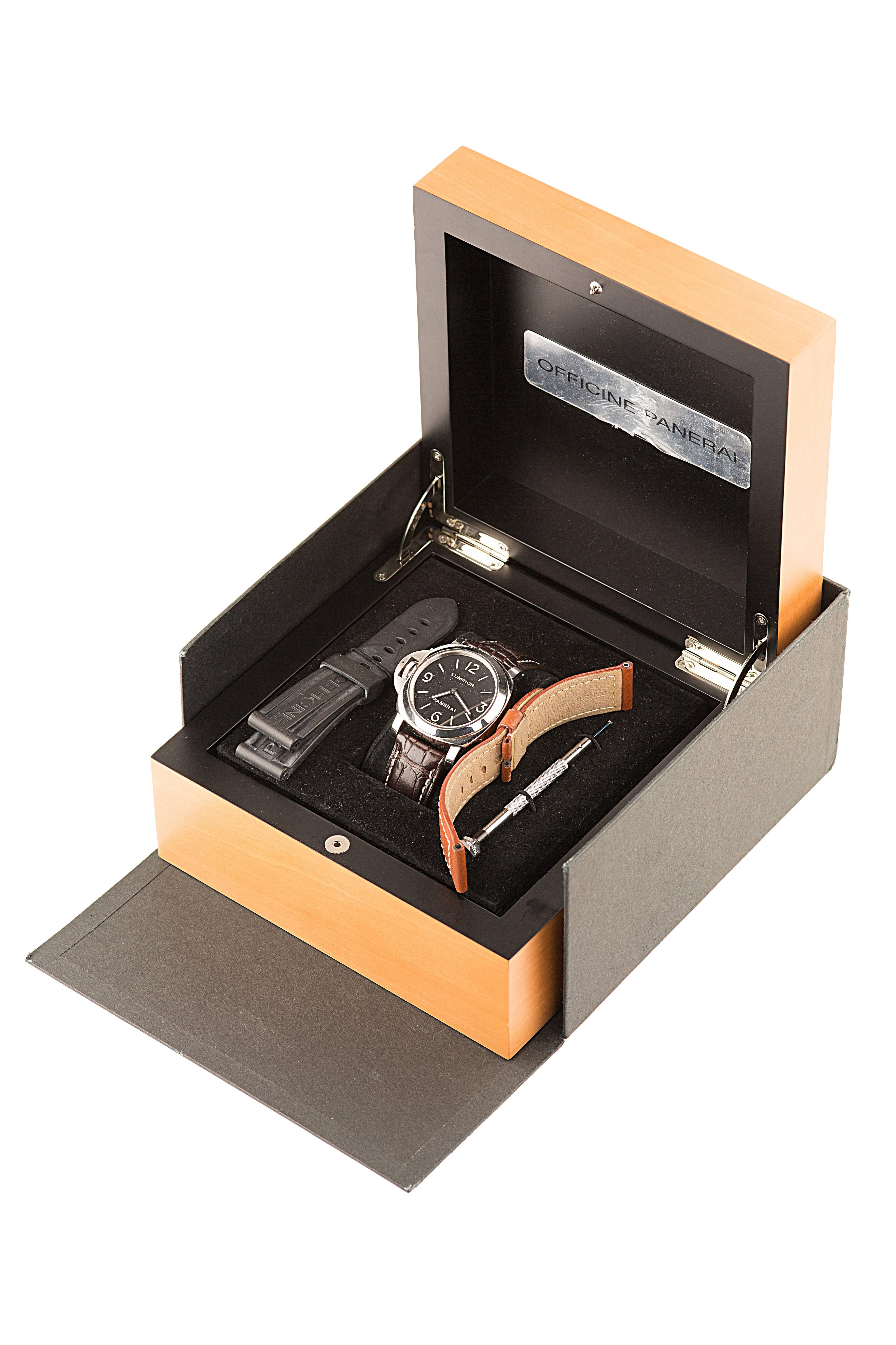 Men's Panerai Luminor Stainless Steel Lefty Wristwatch Ref PAM 219 