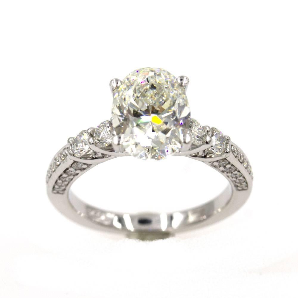 Modern 3.08 Carat Oval Diamond Engagement Ring GIA Certified