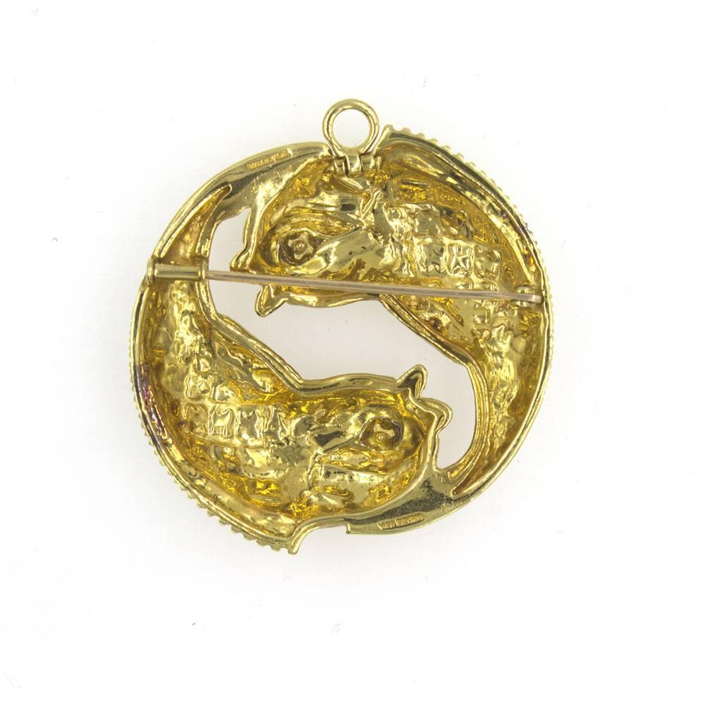 1960's David Webb Enamel Pisces Yellow Gold Pendant Pin Brooch In Excellent Condition In Boca Raton, FL