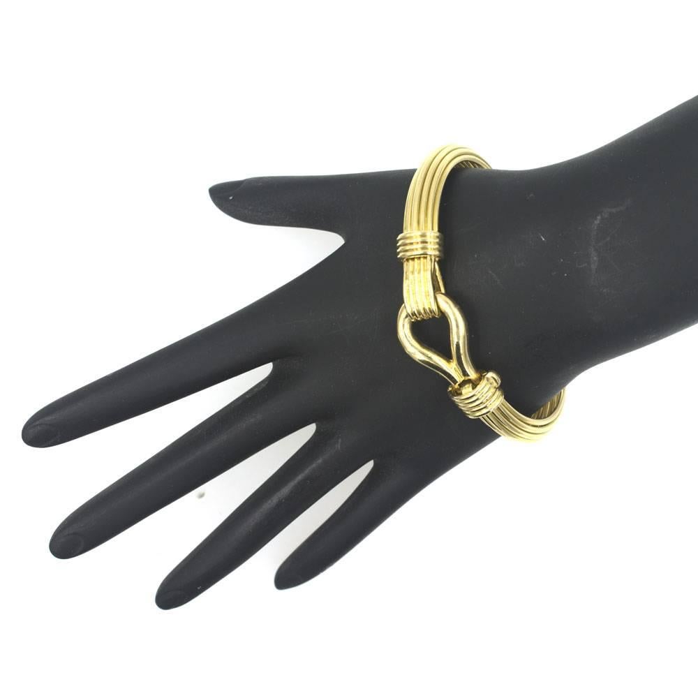 Women's Van Cleef & Arpels Yellow Gold Bangle Bracelet