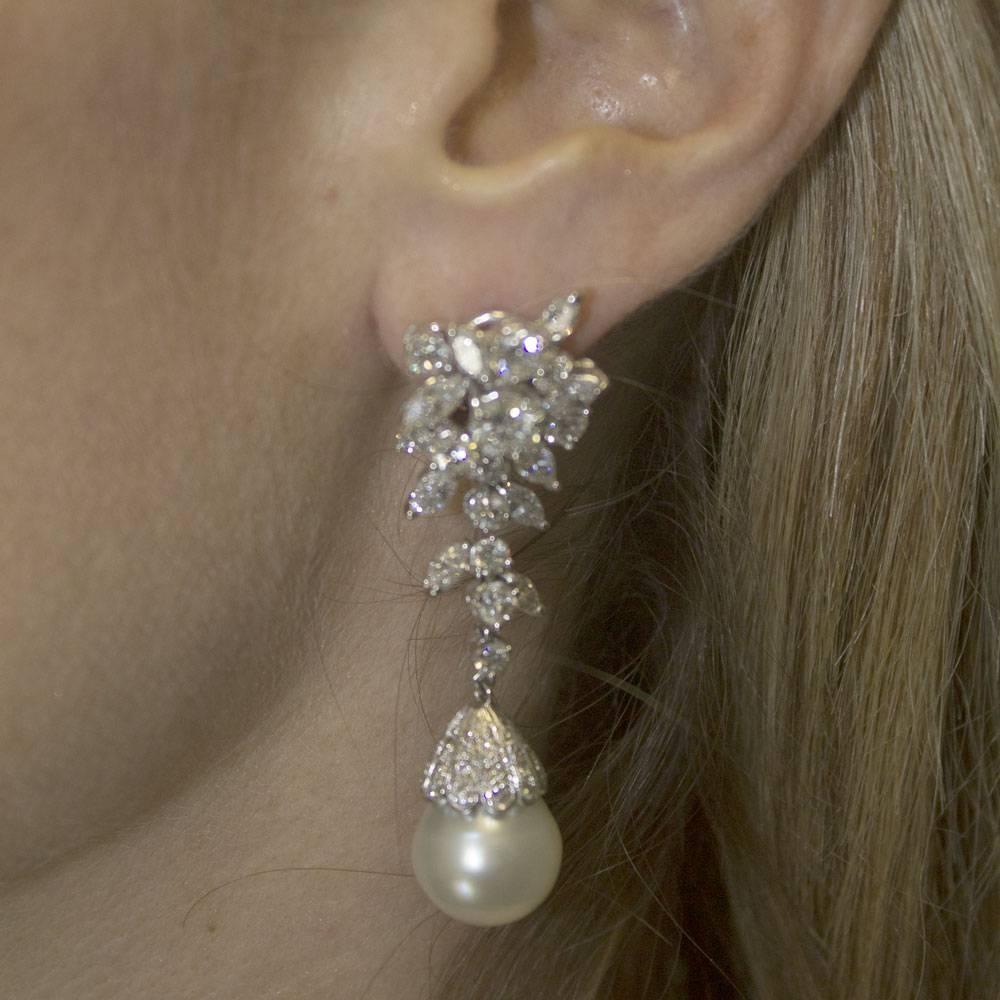 Women's 1960s Diamond South Sea Pearl Platinum Drop Earrings