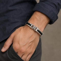 Modernes Herrenarmband aus 14-karätigem Weißgold mit Kautschukgliedern