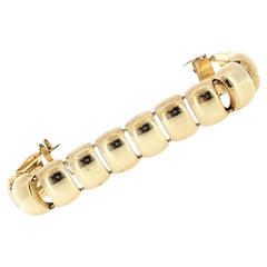 14 Karat Yellow Gold Dome Link Vintage Bracelet Hidden Clasp 7.5 Inches