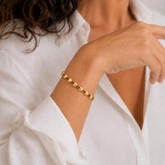 Cartier Heart Link 18 Karat Yellow Gold Vintage Bracelet Box Papers 1993
