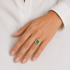 Colombian Emerald Diamond Yellow Gold Cocktail Ring GIA Certified Vintage